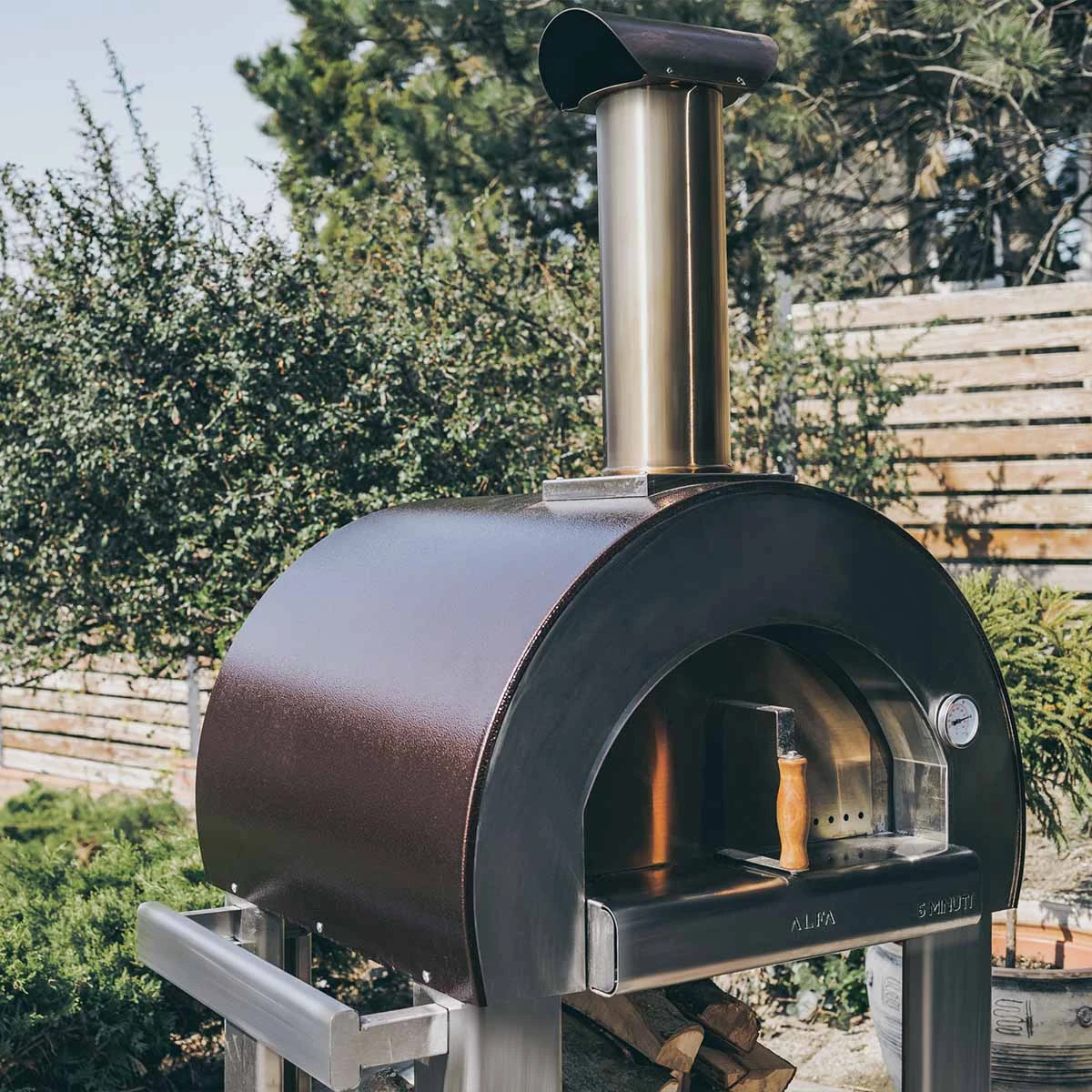 Alfa Forni Pizzaofen 5 Minuti, Holz, Kupfer 2 Alfa Forni Pizzaofen 5 Minuti, Holz, Kupfer – Bild 2