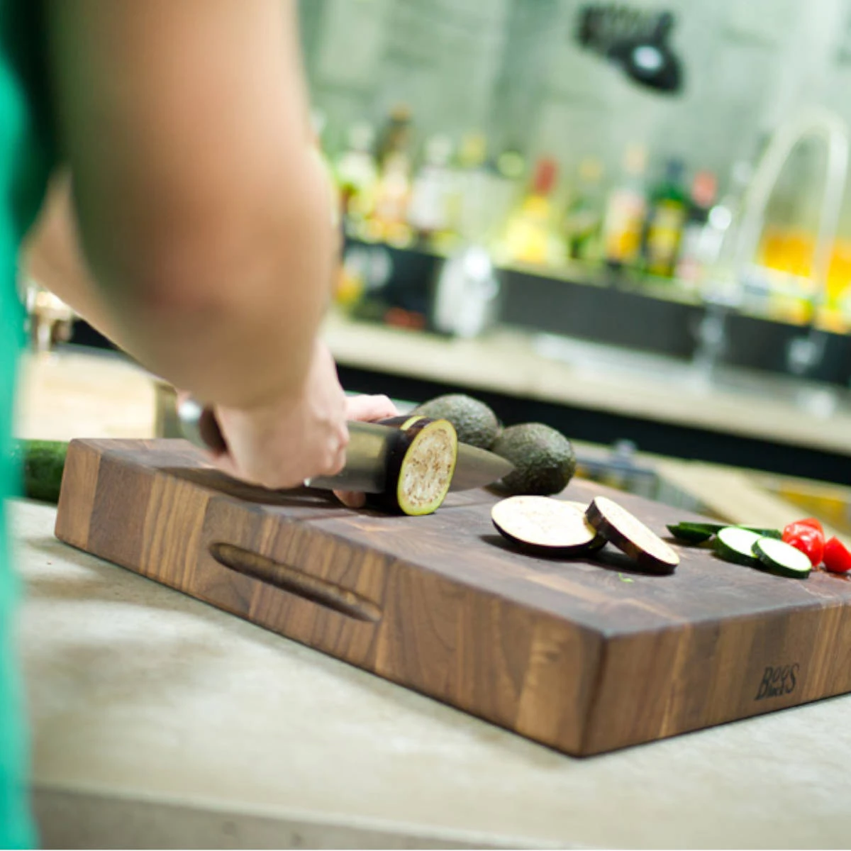 Boos Blocks Hackblock Stirnholz Classic, Walnuss 38x38x7,5 Cm 3 Boos Blocks Hackblock Stirnholz Classic, Walnuss 38x38x7,5 Cm – Bild 3