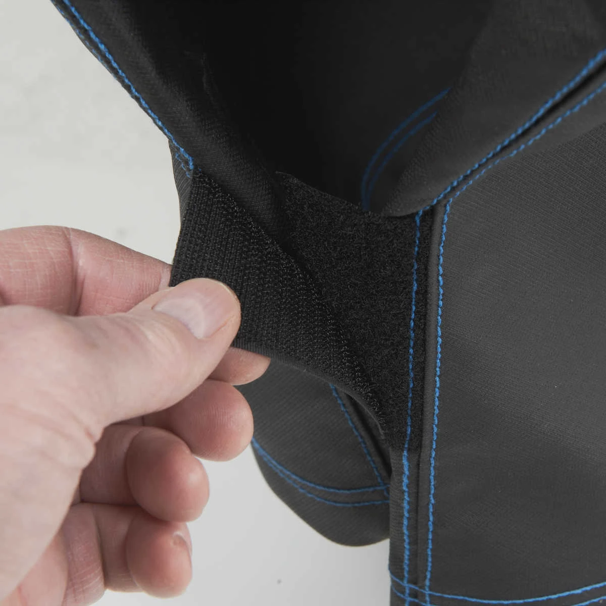 Broil King Schutzhülle Signet, Sovereign 400er, Baron 500er & Crown 500er 6 Broil King Schutzhülle Signet, Sovereign 400er, Baron 500er & Crown 500er – Bild 6