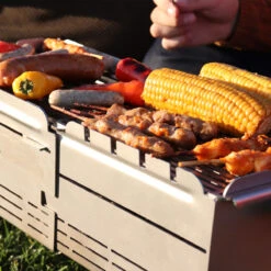 Knister Grill Premium – Tragbarer Holzkohlegrill Aus Edelstahl 19 Knister Grill Premium – Tragbarer Holzkohlegrill Aus Edelstahl -Broil King Verkäufe knister grill premium tragbarer holzkohlegrill aus edelstahl cc81f93305abc165063de34112faaf9d