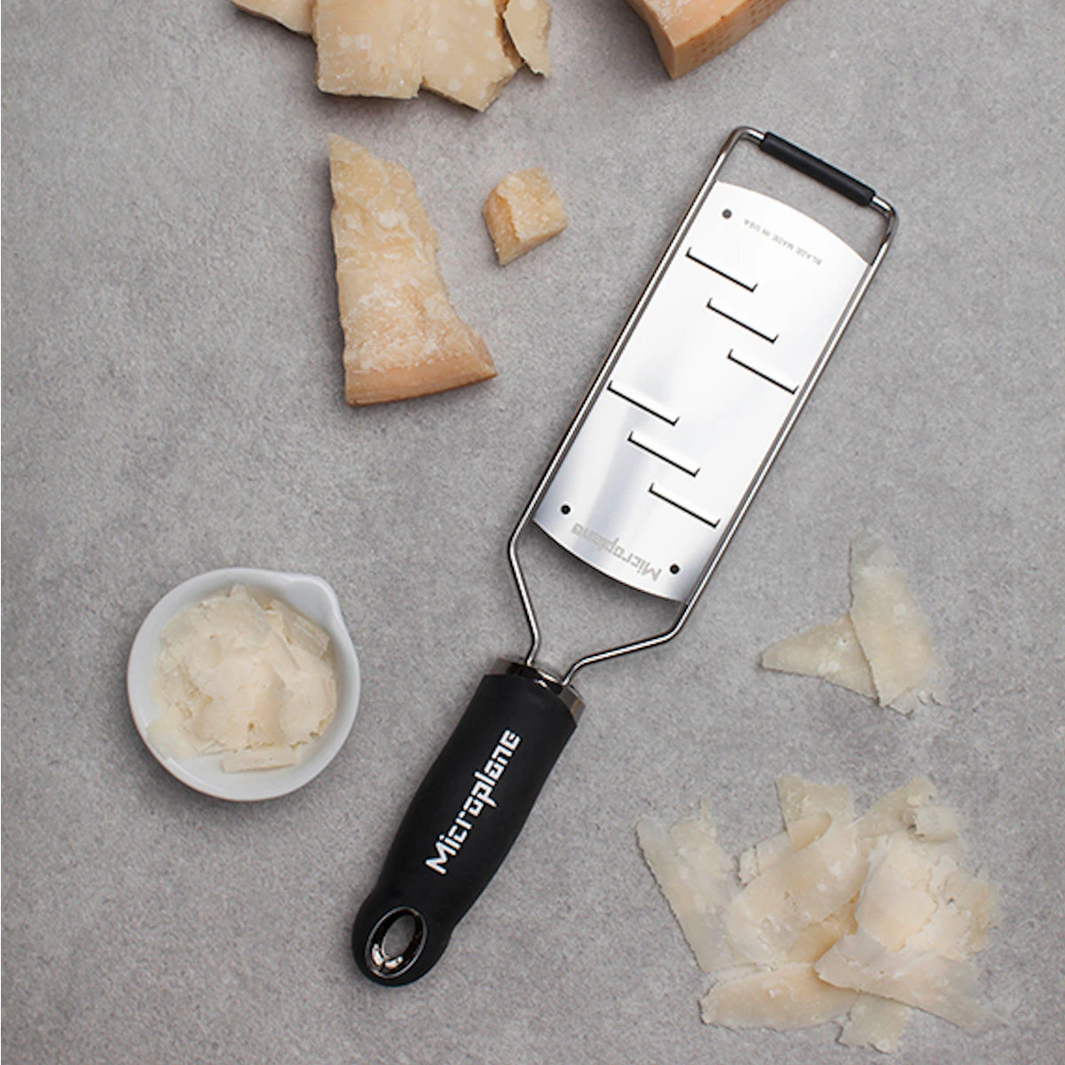 Microplane Gourmet Reibe Große Raspel, Schwarz 1 Microplane Gourmet Reibe Große Raspel, Schwarz