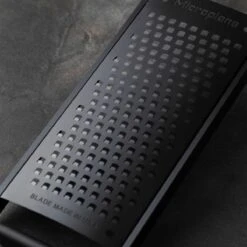 Microplane Black Sheep Reibe Grob 9 Microplane Black Sheep Reibe Grob -Broil King Verkäufe microplane black sheep reibe grob 441adc43701e1f5d3675f7110db546eb