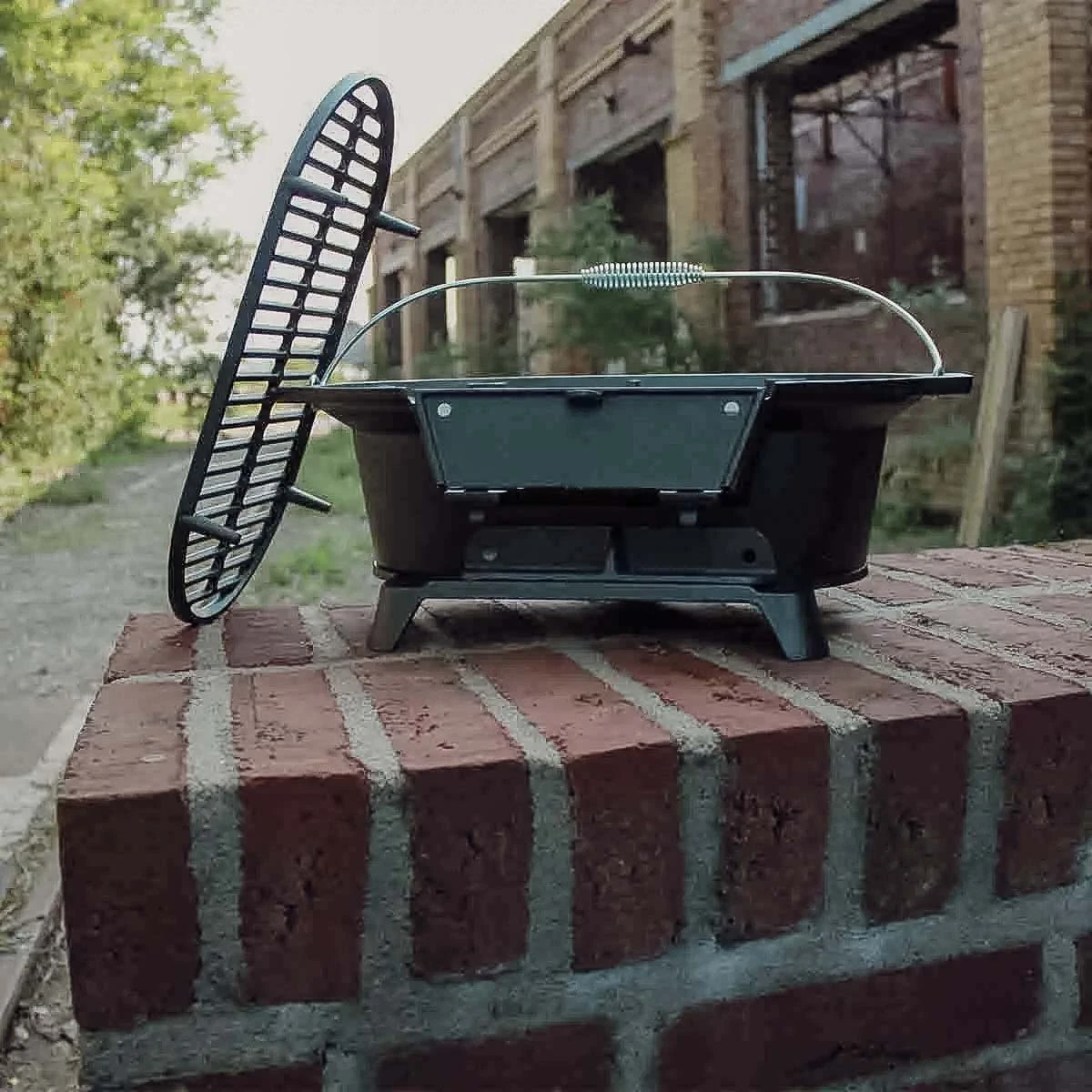 SANTOS Grilltopf Mit Gussrost “Hibachi-Style”, Gusseisen 4 SANTOS Grilltopf Mit Gussrost “Hibachi-Style”, Gusseisen – Bild 4