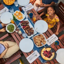 Weber Porzellan-Teller, 27,5cm, 2er-Set 8 Weber Porzellan-Teller, 27,5cm, 2er-Set -Broil King Verkäufe weber porzellan teller front 13c2263dc6ae37f9345f99a264cf8330